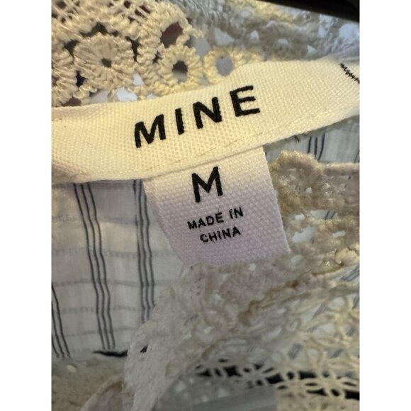 New Anthropologie Mine Womens Shirt  Size Medium White Gray Plaid Lace Neckline - Picture 8 of 8